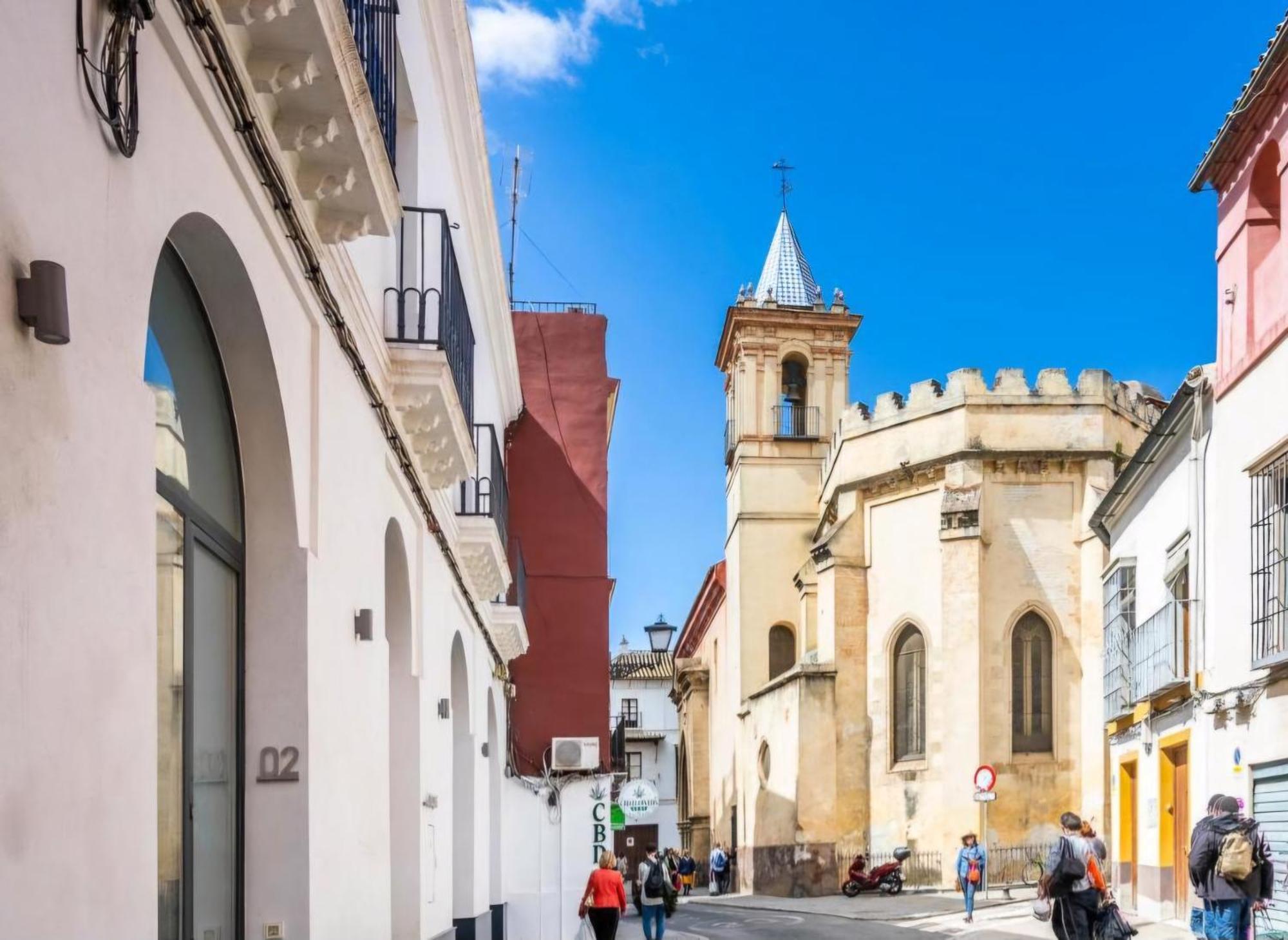 Callejon De La Luz Siviglia Esterno foto